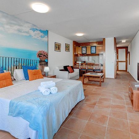 Apto 143 Wonderful Sea View Apartment With Swimming Pool Arona  Exterior photo